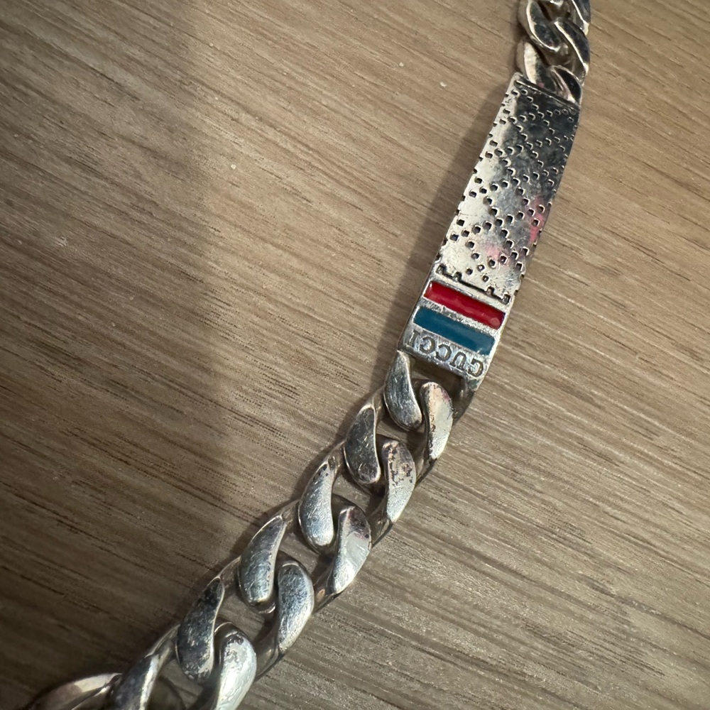 R691 Gucci Sterling Silver Bracelet